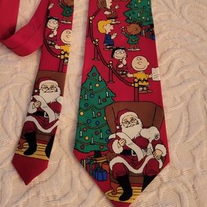 Peanuts Cartoon Christmas 🎄 Tie Mens Snoopy Charle Brown